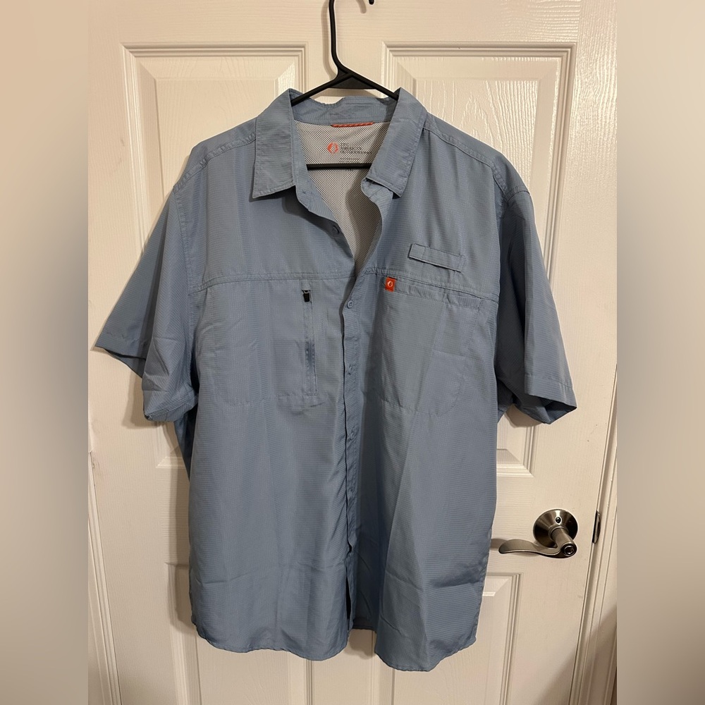 Men's Light Blue Short Sleeve Fishing Shirt
